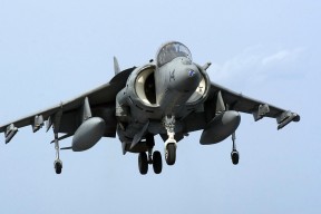 九游app下载中心-球队进入备战冲刺期训练节奏进一步加快细节执行要求更高，篮球备战