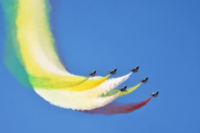 九游jiuyou-英超球队基于GPS数据制定个性化体能恢复方案，英超身体素质