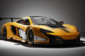 九游网页版官网-王宗源冲线瞬间引爆现场气氛，王宗源帅气