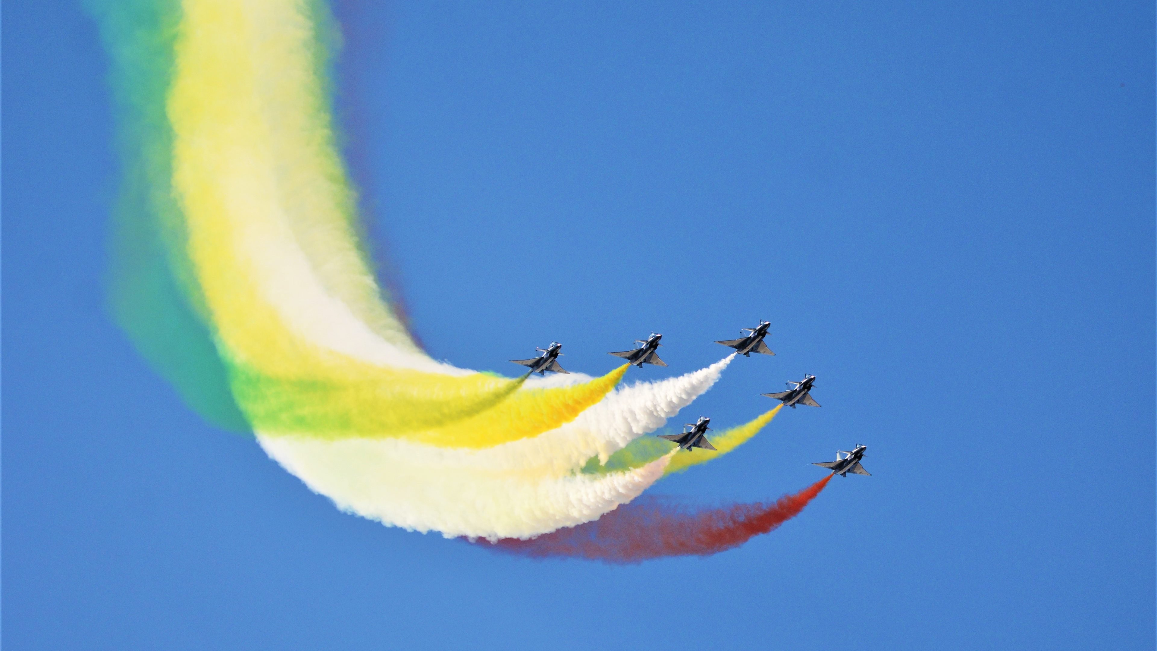 英超球队基于GPS数据制定个性化体能恢复方案,英超身体素质