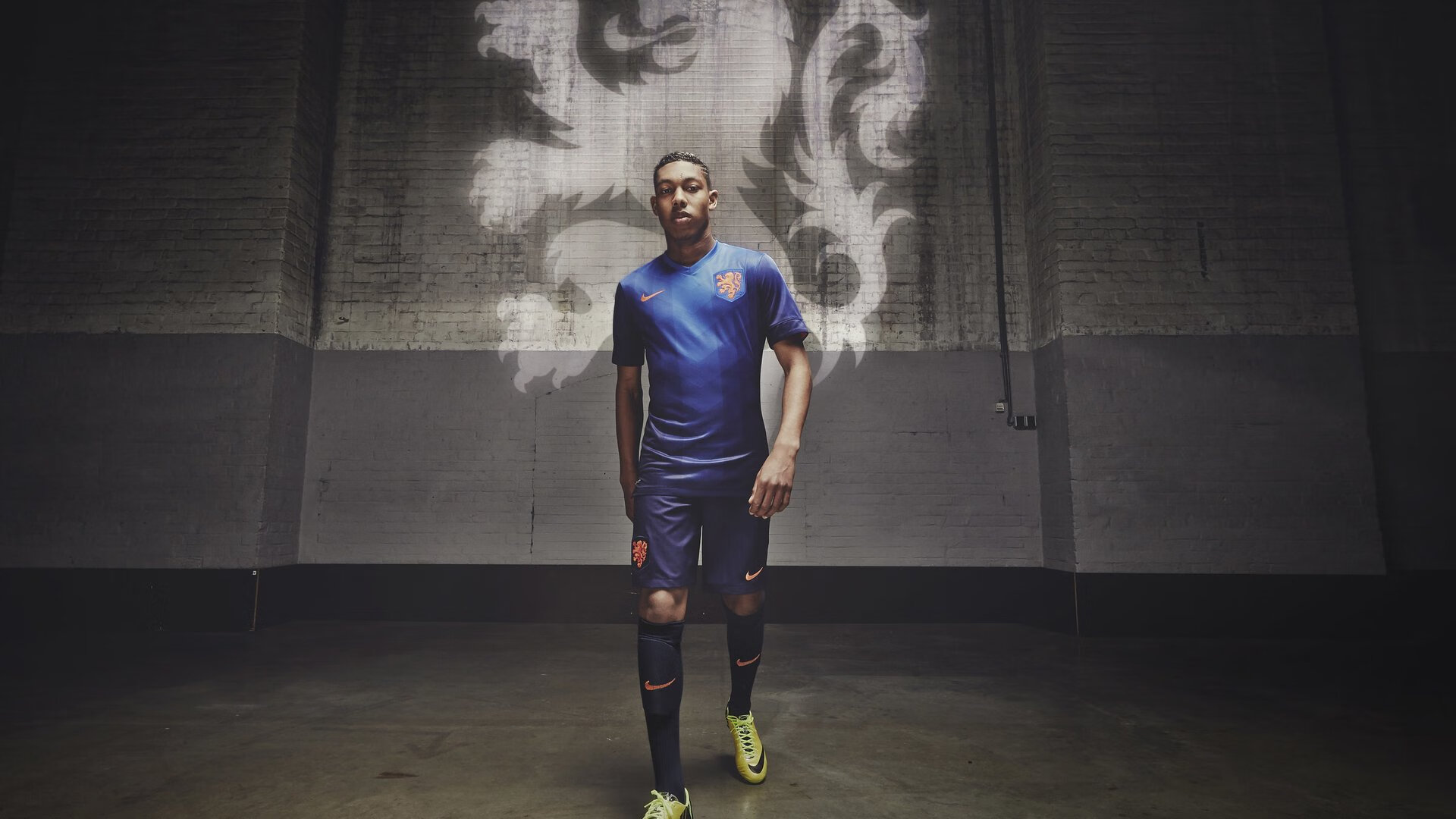 拜仁穆西亚拉盘带突破点燃全场，拜仁慕尼黑穆斯拉