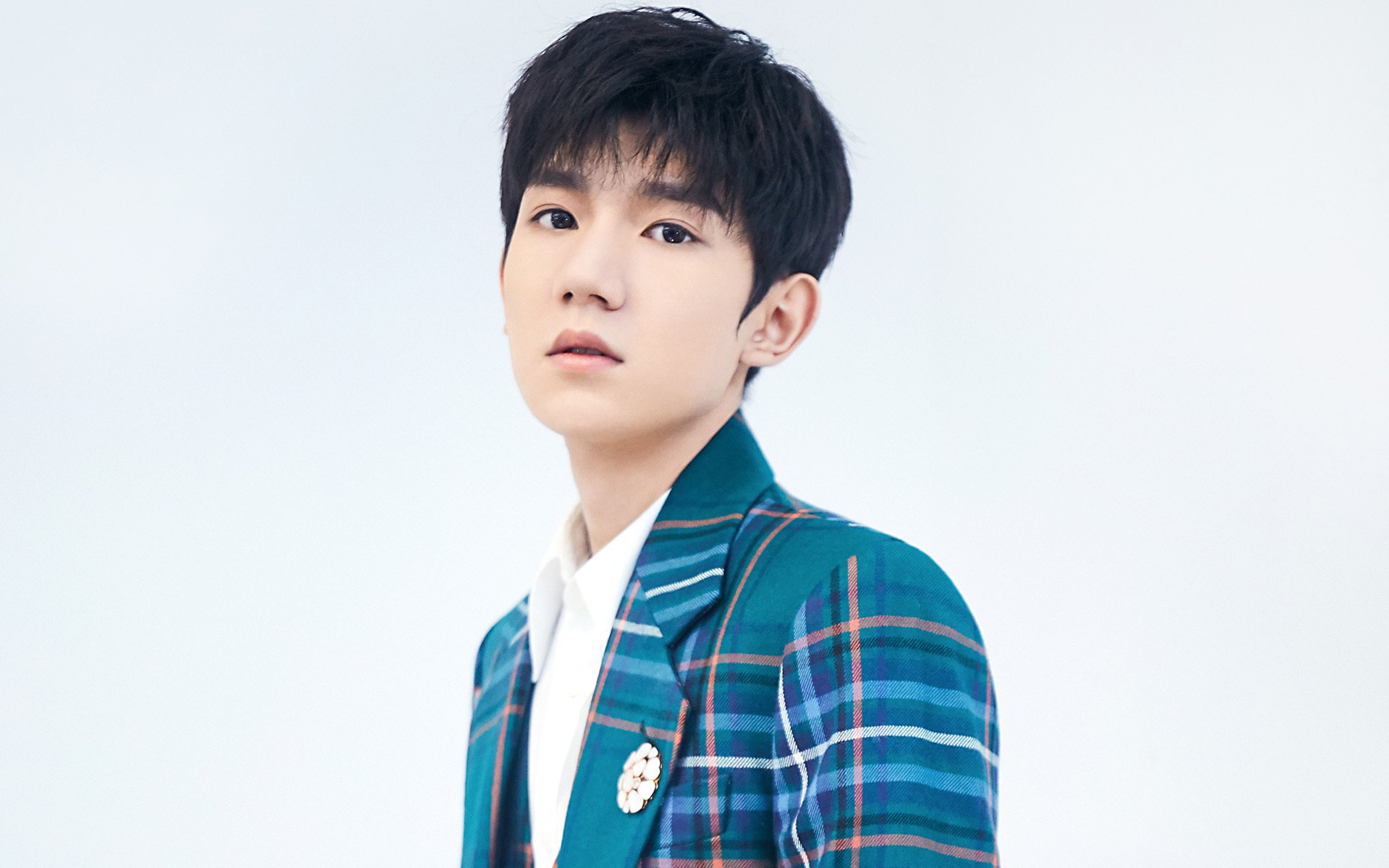 国际足球明星携手推动环保公益，为青少年树立榜样，国际足球明星名字